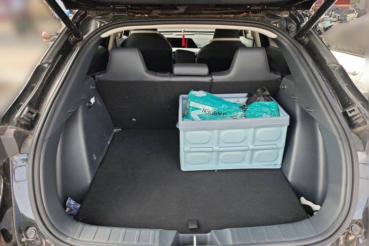 Used CHANGAN UNI-T 2020 1.5T Flagship Version Trunk