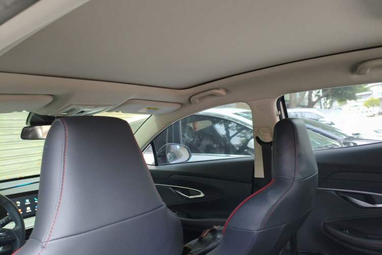 Used CHANGAN UNI-T 2020 1.5T Flagship Version Headliner