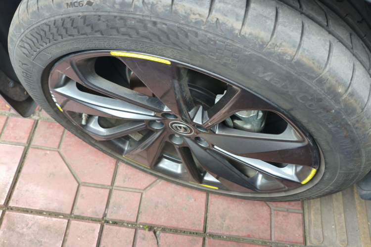 Used CHANGAN UNI-T 2020 1.5T Flagship Version Right Front Wheel Hub
