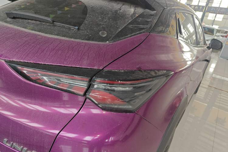Used CHANGAN UNI-T 2020 1.5T Flagship Version Right Rear Taillight