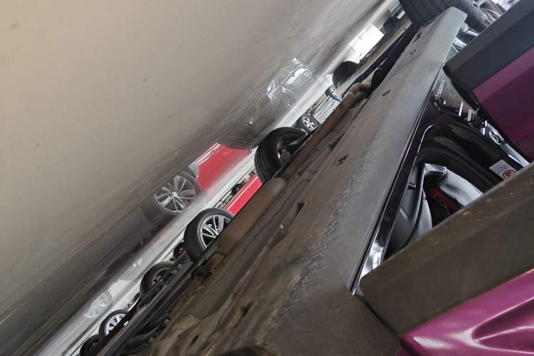 Used CHANGAN UNI-T 2020 1.5T Flagship Version Right Side Sill