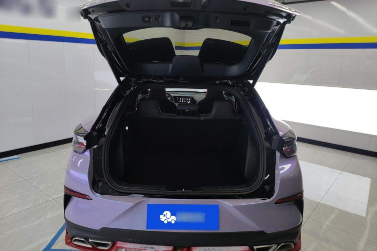 Used CHANGAN UNI-T 2020 1.5T Flagship Version Trunk