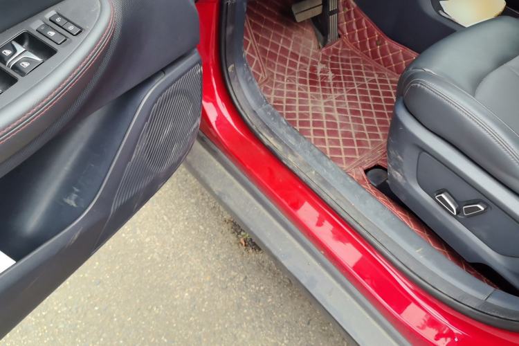 Used CHANGAN UNI-T 2020 1.5T Prestige Version Driver Seat