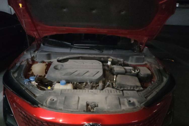 Used CHANGAN UNI-T 2020 1.5T Prestige Version Engine Bay