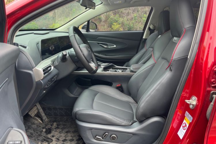 Used CHANGAN UNI-T 2020 1.5T Flagship Version Interior 2