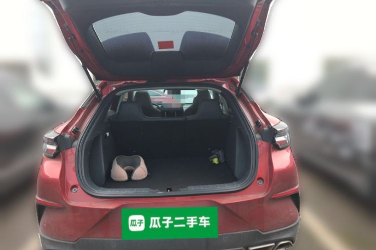Used CHANGAN UNI-T 2020 1.5T Prestige Version Trunk
