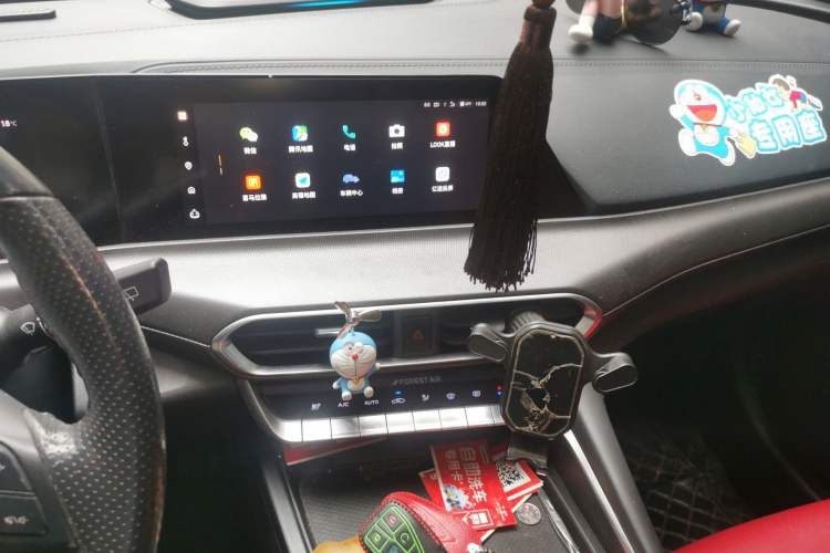 Used CHANGAN UNI-T 2020 1.5T Flagship Version Audio And AC Panel
