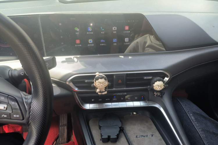 Used CHANGAN UNI-T 2020 1.5T Flagship Version Audio And AC Panel