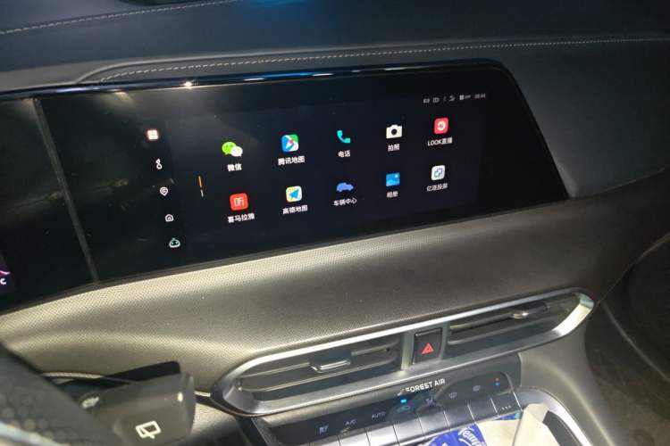 Used CHANGAN UNI-T 2020 1.5T Flagship Version Audio And AC Panel