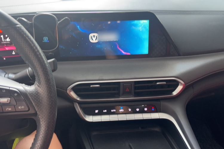 Used CHANGAN UNI-T 2020 1.5T Prestige Version Audio And AC Panel