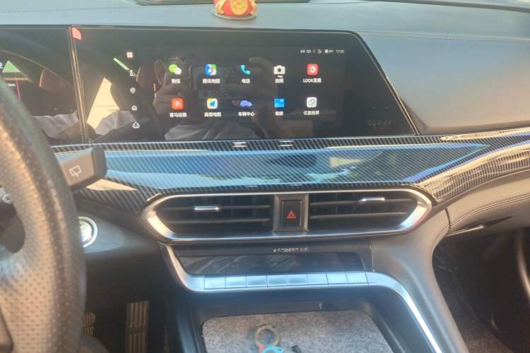 Used CHANGAN UNI-T 2020 1.5T Flagship Version Audio And AC Panel