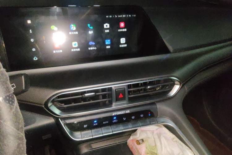 Used CHANGAN UNI-T 2020 1.5T Flagship Version Audio And AC Panel