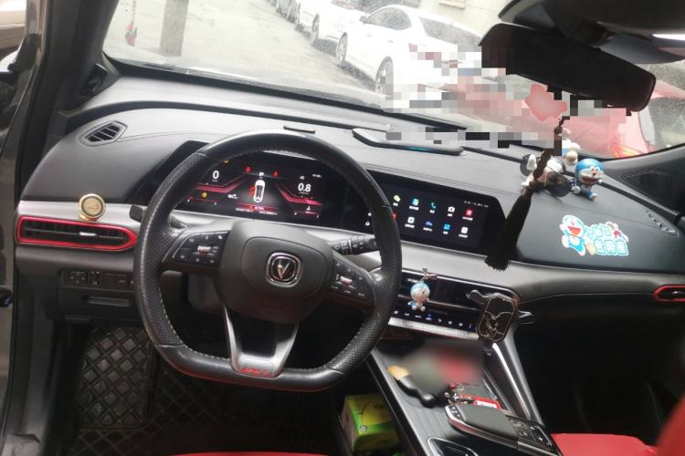Used CHANGAN UNI-T 2020 1.5T Flagship Version Center Console