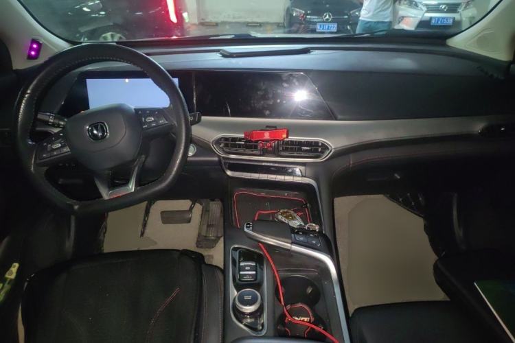 Used CHANGAN UNI-T 2020 1.5T Flagship Version Center Console