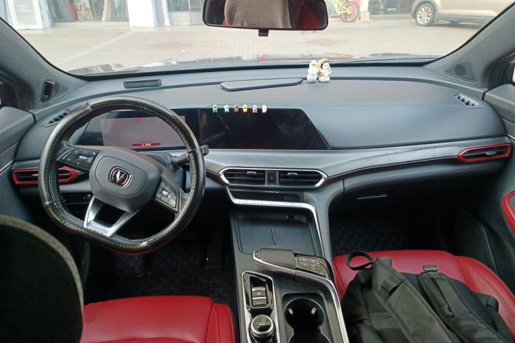 Used CHANGAN UNI-T 2020 1.5T Prestige Version Center Console