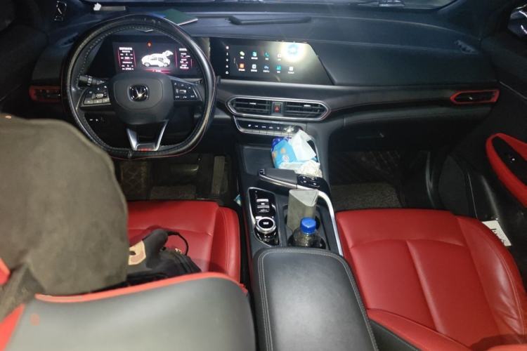 Used CHANGAN UNI-T 2020 1.5T Flagship Version Center Console