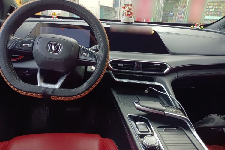 Used CHANGAN UNI-T 2020 1.5T Prestige Version Center Console