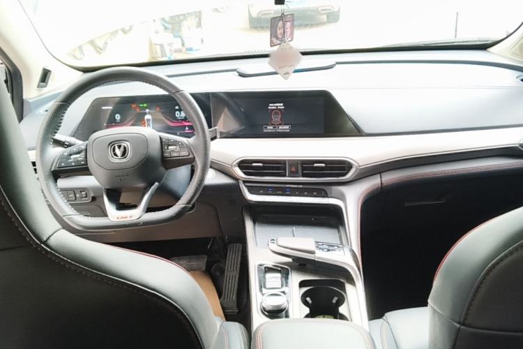 Used CHANGAN UNI-T 2020 1.5T Flagship Version Center Console