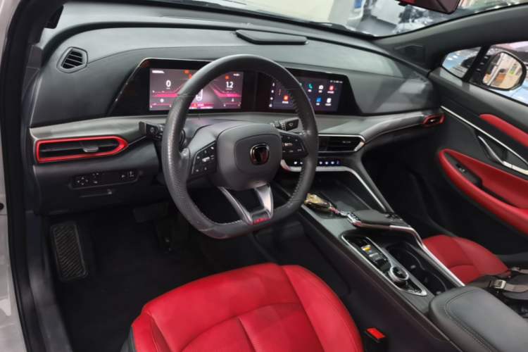 Used CHANGAN UNI-T 2020 1.5T Prestige Version Center Console