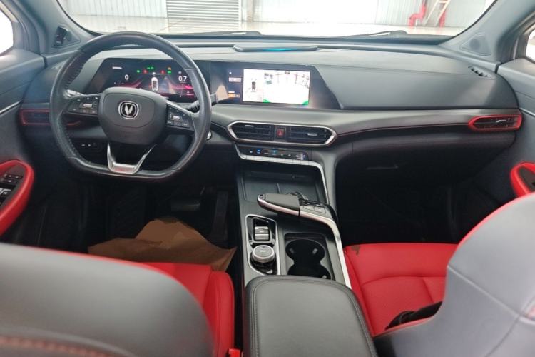 Used CHANGAN UNI-T 2020 1.5T Flagship Version Center Console