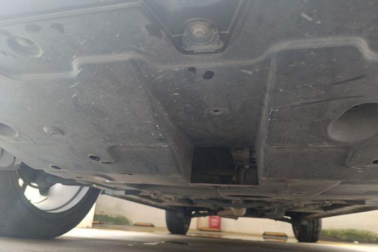 Used CHANGAN UNI-T 2020 1.5T Flagship Version Chassis Front