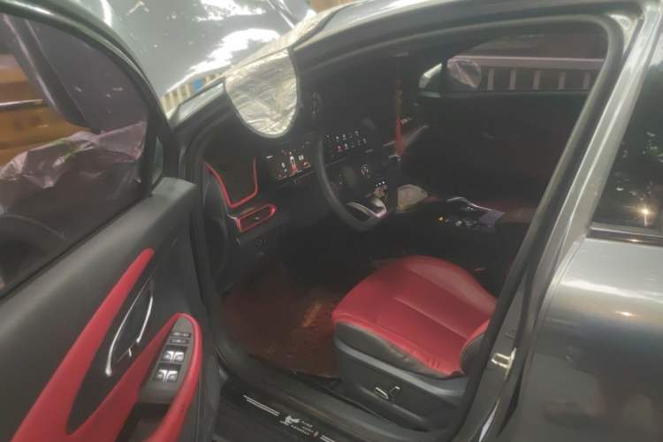 Used CHANGAN UNI-T 2020 1.5T Prestige Version Driver Seat
