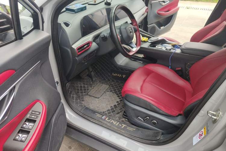 Used CHANGAN UNI-T 2020 1.5T Flagship Version Driver Seat