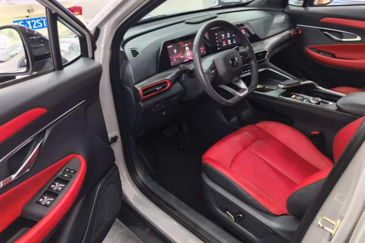Used CHANGAN UNI-T 2020 1.5T Prestige Version Driver Seat