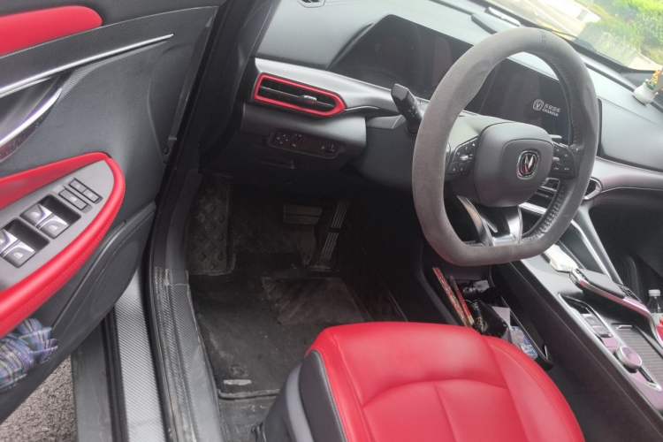Used CHANGAN UNI-T 2020 1.5T Prestige Version Driver Seat