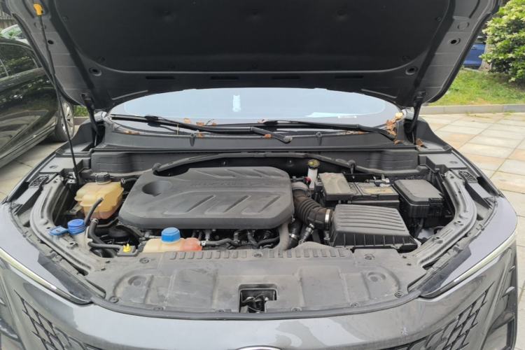 Used CHANGAN UNI-T 2020 1.5T Flagship Version Engine Bay