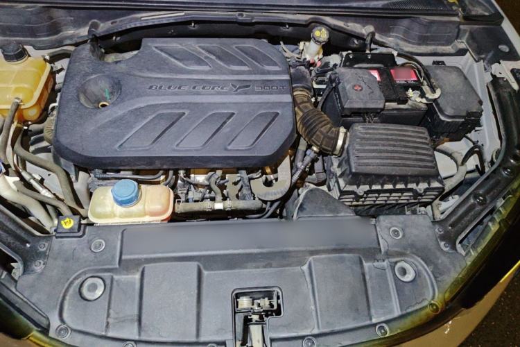 Used CHANGAN UNI-T 2020 1.5T Flagship Version Engine Bay