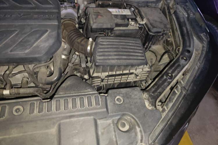 Used CHANGAN UNI-T 2020 1.5T Flagship Version Engine Bay Left