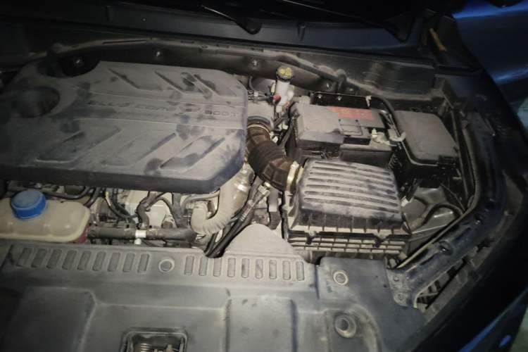 Used CHANGAN UNI-T 2020 1.5T Prestige Version Engine Bay Left