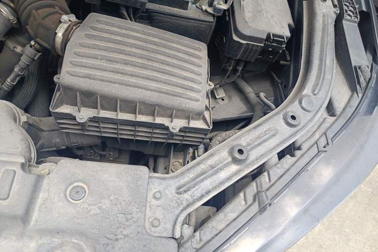 Used CHANGAN UNI-T 2020 1.5T Flagship Version Engine Bay Left