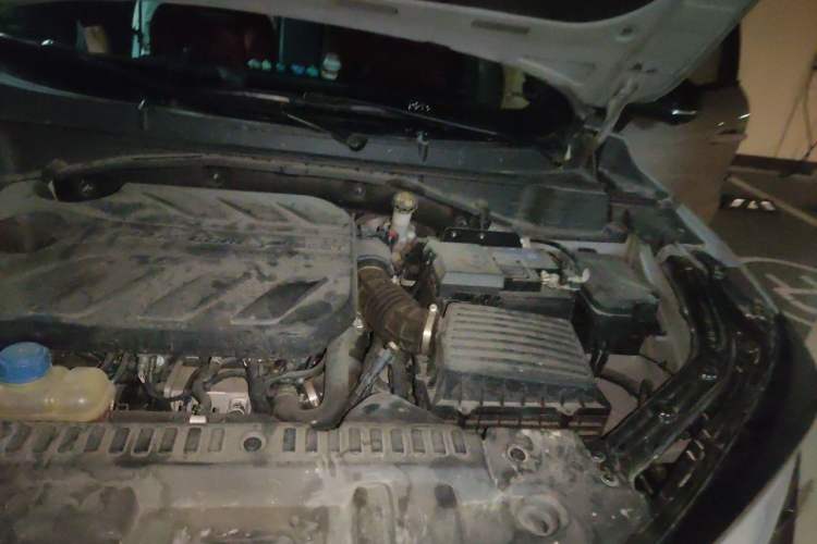 Used CHANGAN UNI-T 2020 1.5T Flagship Version Engine Bay Left