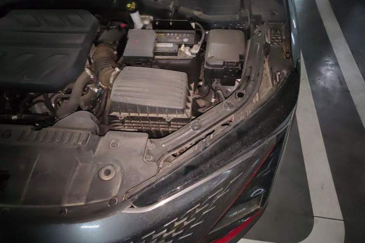 Used CHANGAN UNI-T 2020 1.5T Flagship Version Engine Bay Left
