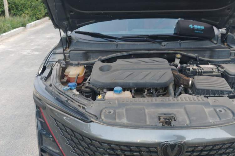 Used CHANGAN UNI-T 2020 1.5T Flagship Version Engine Bay Right