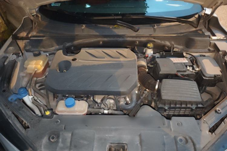Used CHANGAN UNI-T 2020 1.5T Flagship Version Engine Bay