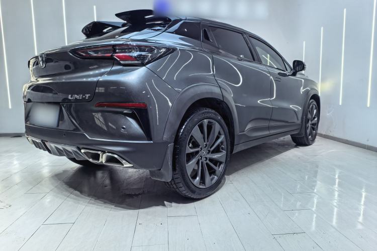Used CHANGAN UNI-T 2020 1.5T Prestige Version Exterior 3
