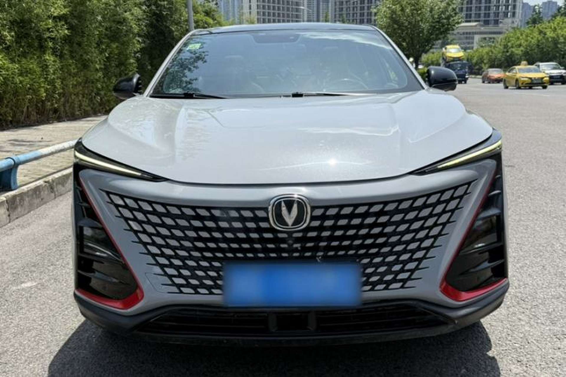Used CHANGAN UNI-T 2020 1.5T Prestige Version Exterior 6