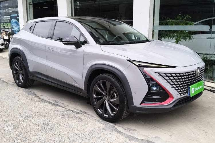Used CHANGAN UNI-T 2020 1.5T Flagship Version Front Right 45 Deg