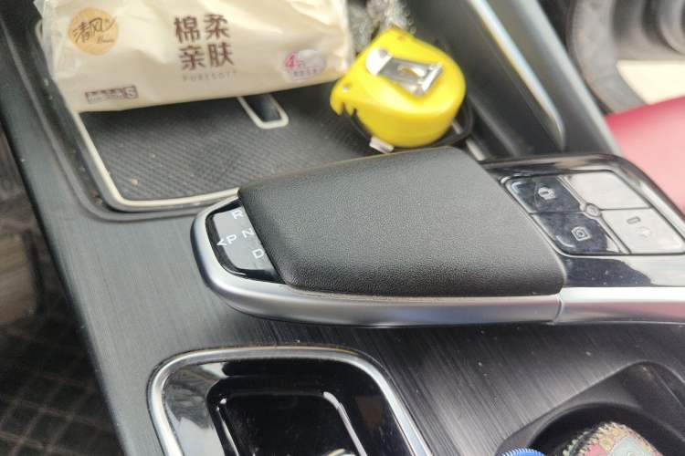 Used CHANGAN UNI-T 2020 1.5T Flagship Version Gear Lever