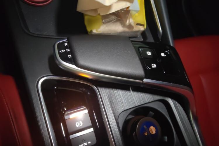 Used CHANGAN UNI-T 2020 1.5T Prestige Version Gear Lever