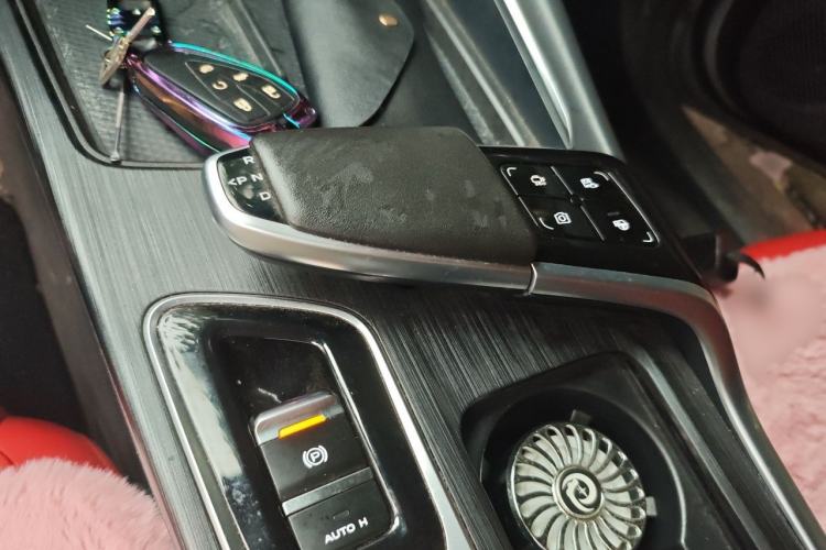 Used CHANGAN UNI-T 2020 1.5T Flagship Version Gear Lever