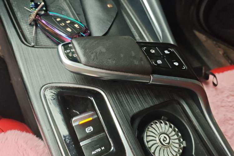 Used CHANGAN UNI-T 2020 1.5T Flagship Version Gear Lever