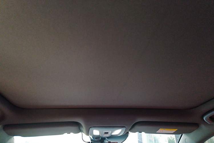 Used CHANGAN UNI-T 2020 1.5T Prestige Version Headliner