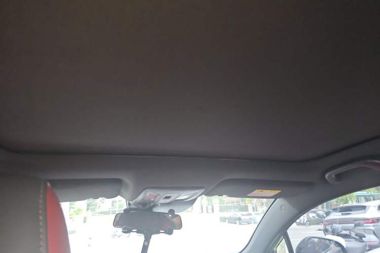 Used CHANGAN UNI-T 2020 1.5T Prestige Version Headliner