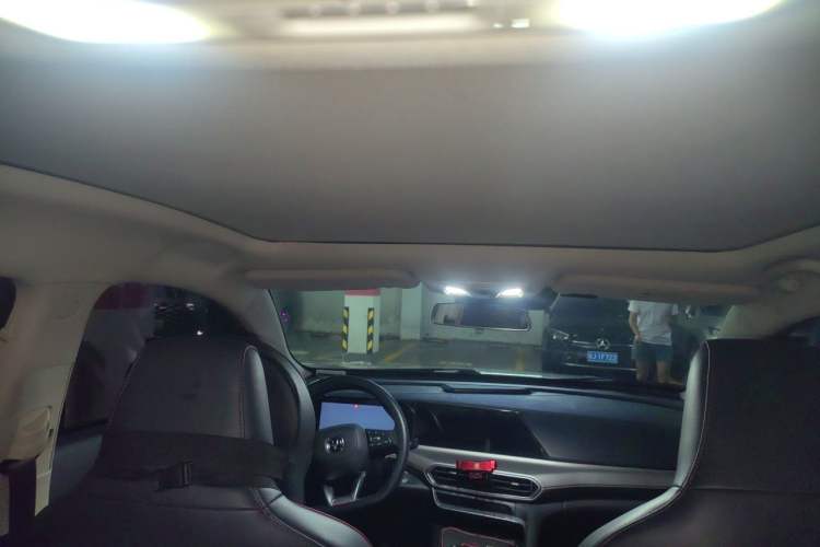 Used CHANGAN UNI-T 2020 1.5T Flagship Version Headliner