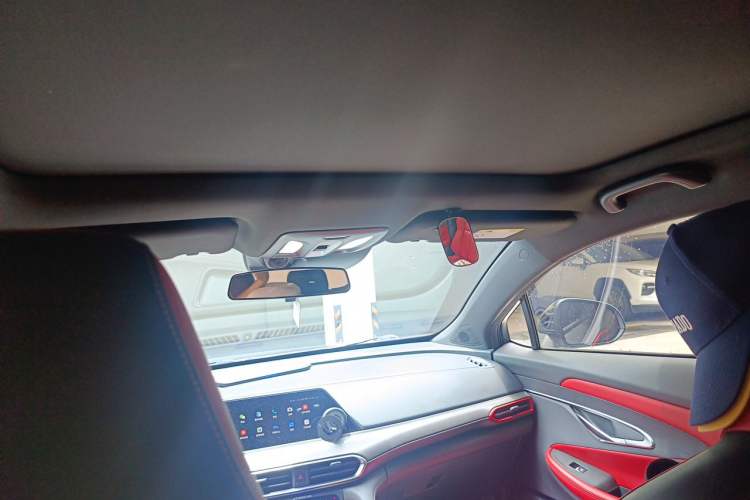 Used CHANGAN UNI-T 2020 1.5T Flagship Version Headliner