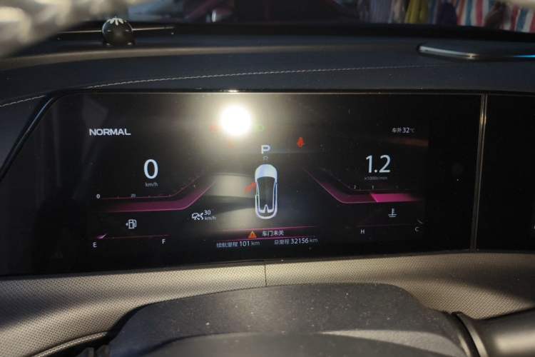 Used CHANGAN UNI-T 2020 1.5T Prestige Version Instrument Cluster